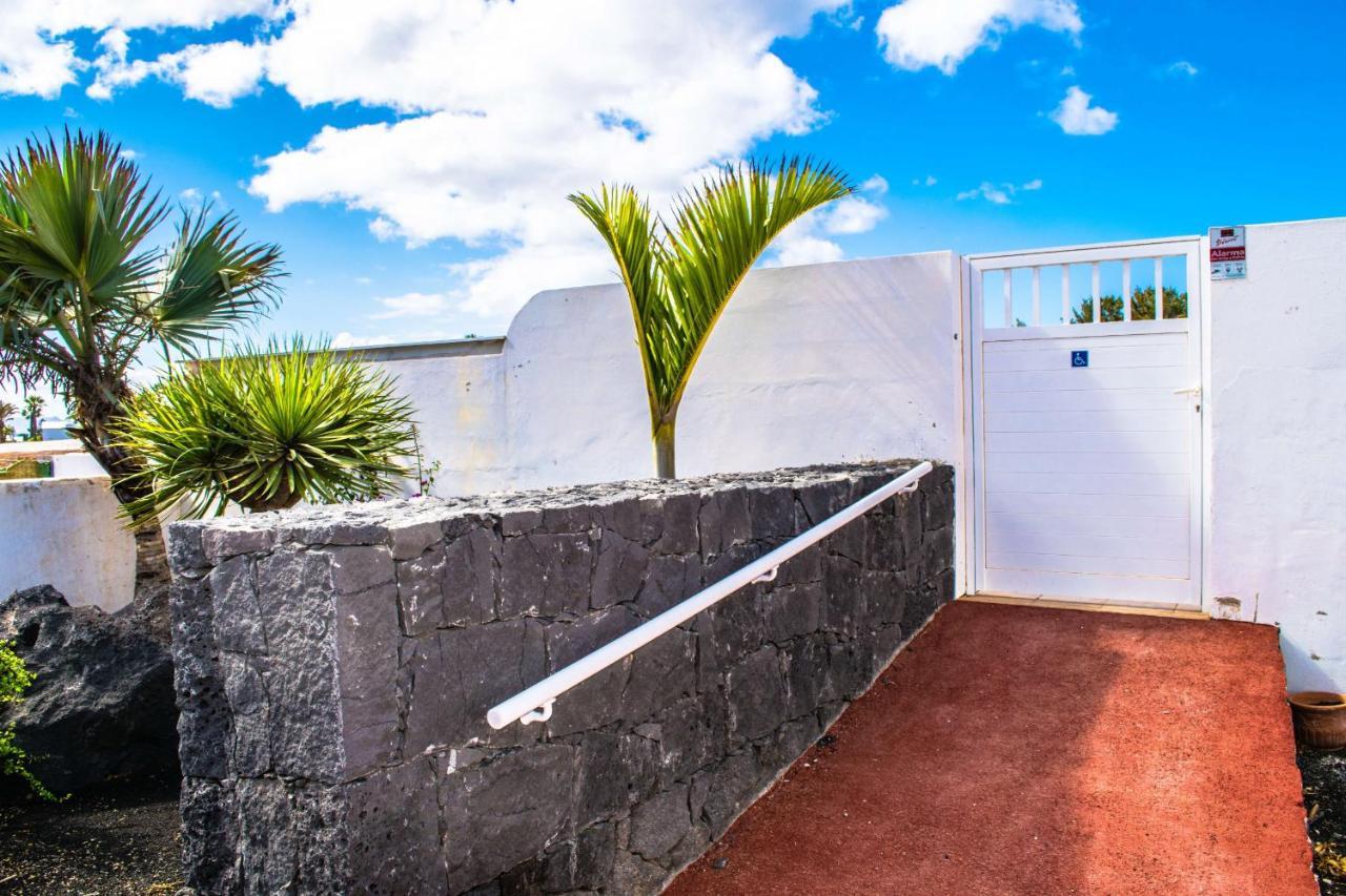 Villa Michelle - Lh114 By Villas Now Ltd Playa Blanca (Lanzarote) Exterior foto