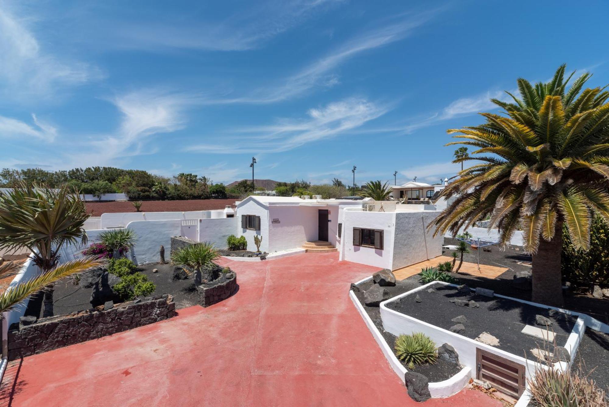 Villa Michelle - Lh114 By Villas Now Ltd Playa Blanca (Lanzarote) Exterior foto