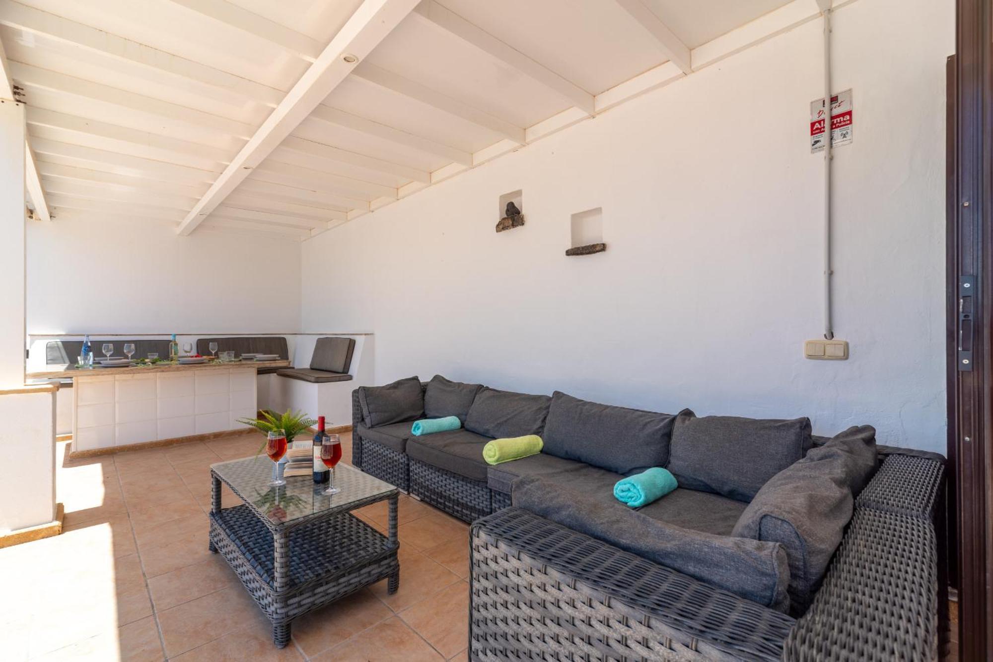 Villa Michelle - Lh114 By Villas Now Ltd Playa Blanca (Lanzarote) Exterior foto